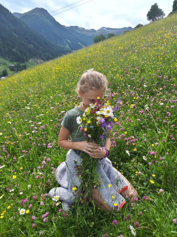 Landhaus Marten Apartment Saalbach-Hinterglemm Bagian luar foto